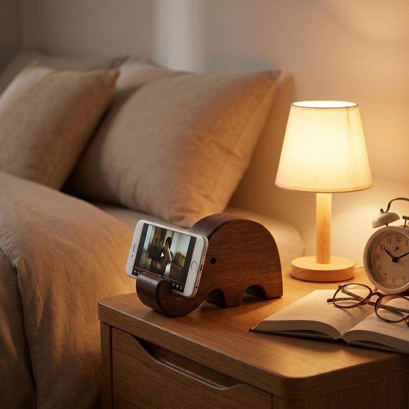 シンプルな無垢材ブラックウォールナット製電話スタンド名刺ディ - Display Stand Wood のレビューと価格